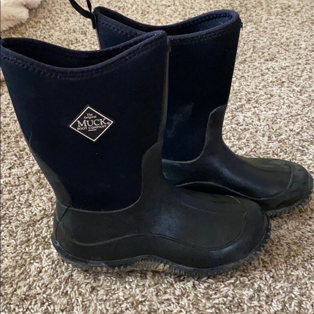 Muck boots